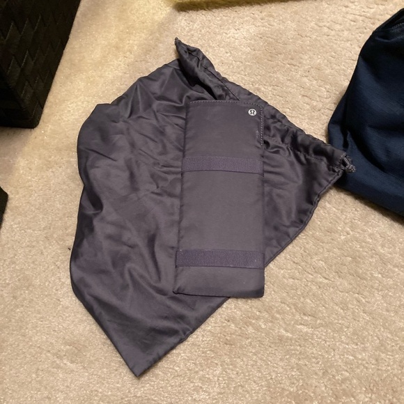 Lululemon Go Getter Bag Gym Laptop Work Travel Duffle in dark blue/teal - Picture 11 of 14